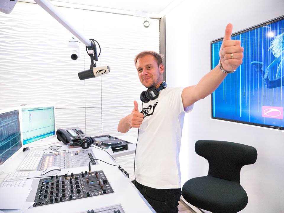 オランダが誇る世界最高峰トランスDJ Armin van Buuren（アーミン