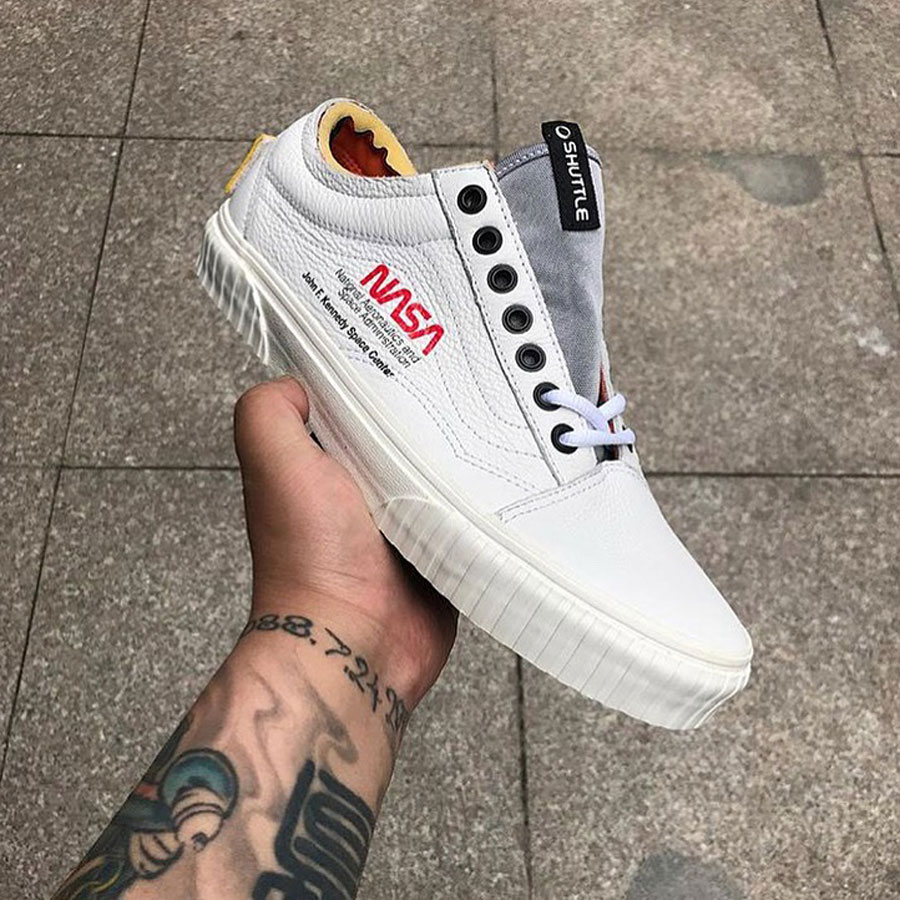 Vans top by nasa