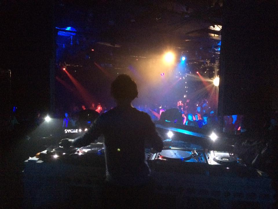 DJとして精力的に活躍しているFumiya Tanaka（田中フミヤ）をご紹介