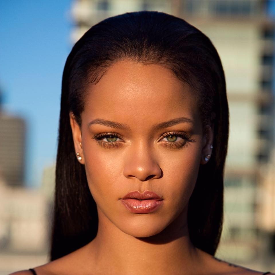 Rihanna リアーナ の代表曲をご紹介 Block Fm