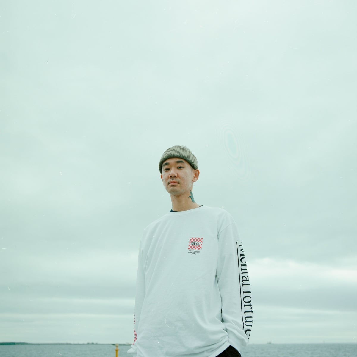 KMが待望の2ndアルバム『EVERYTHING INSIDE』をリリース | block.fm