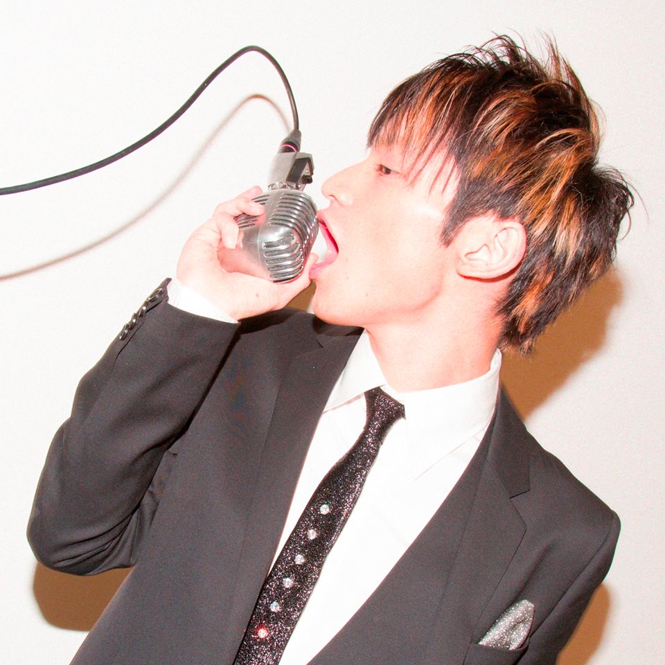 SKY-HI’s THE BEST 完全受注生産限定 AAA 日高光啓 SKY-HI's THE BEST 完全受注生産限定 AAA 日高光啓 - メルカリ