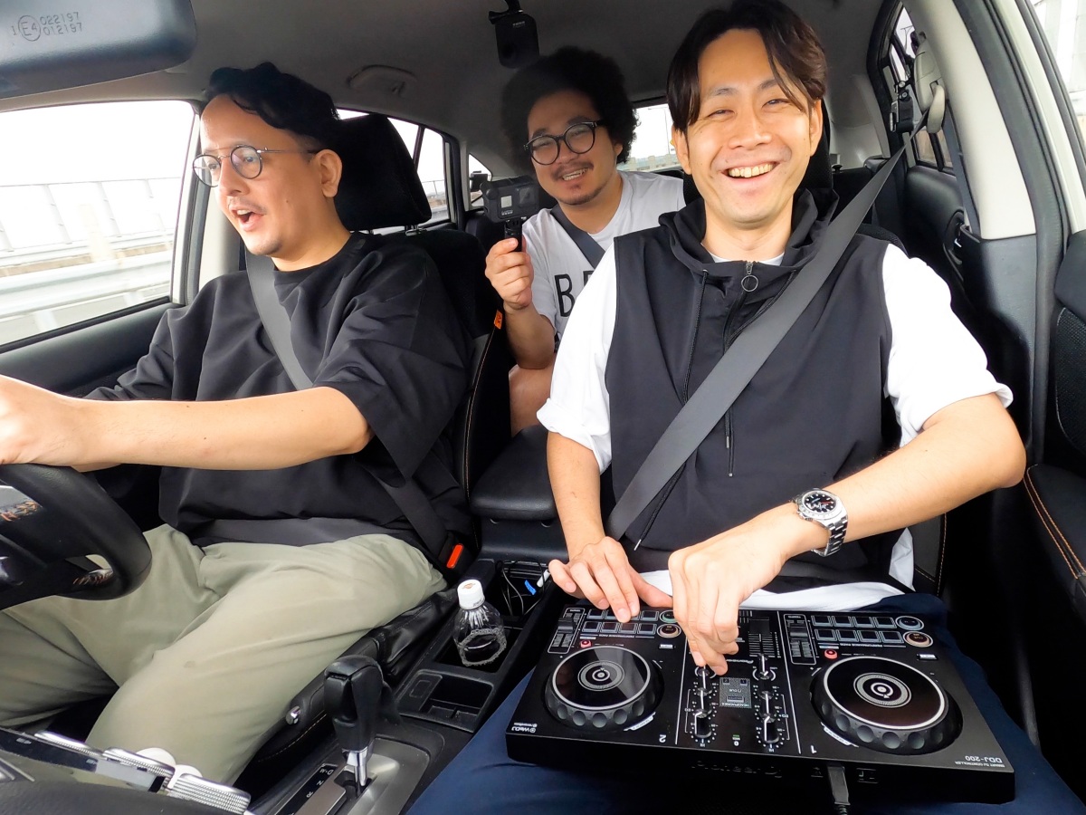 ドライブ＋DJ＝新感覚の楽しさ！「DRIVE DJ with DDJ-200