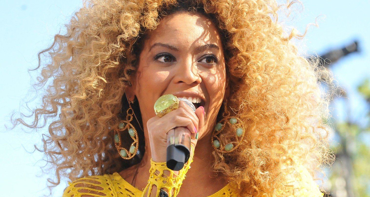 CD まとめ売り　女性ボーカル レガシー感がハンパない。ビヨンセやレディー・ガガの名曲、レトロな