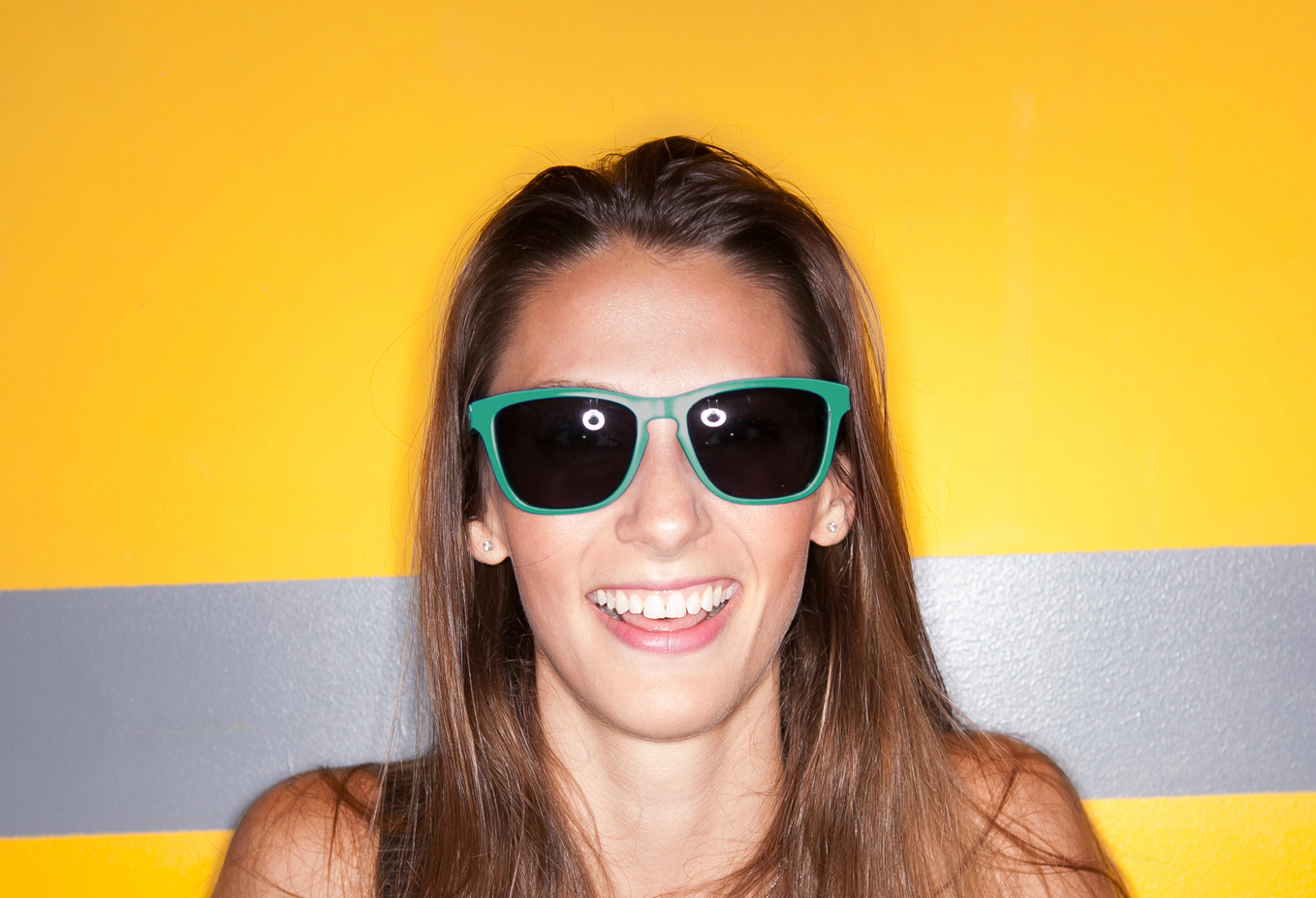 失くさないし、壊れないオシャレなサングラス：MagLock Sunglasses