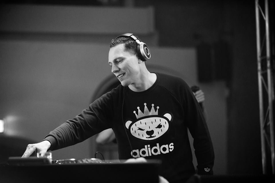 ティエスト DJ Tiestoレコードコレクション 約20枚即購入NG 2026年最新】tIestoの人気アイテム - メルカリ