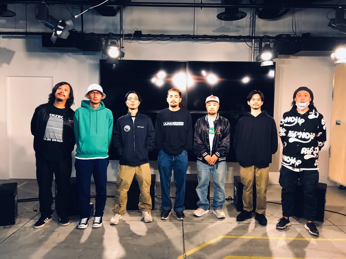 PUNPEEのオンラインライブ制作秘話を語るオーディオコメンタリー番組が