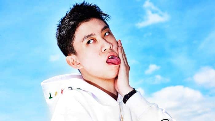 世界が注目する10代のインドネシア人ラッパー・Rich Chigga