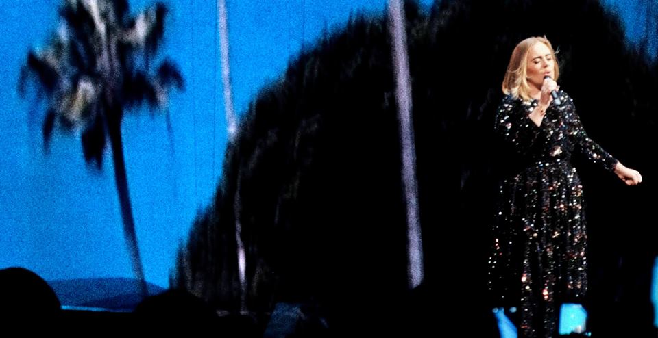 イギリスの国民的歌手 Adele アデル のプロフィールや代表曲をチェックしておこう Block Fm