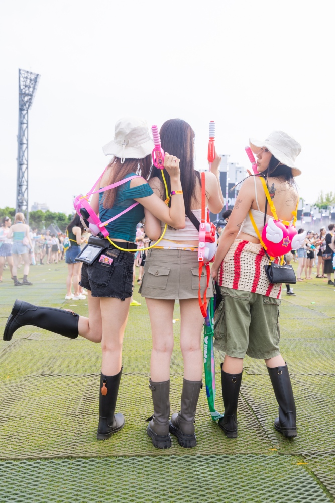waterbomb seoul fashion snap