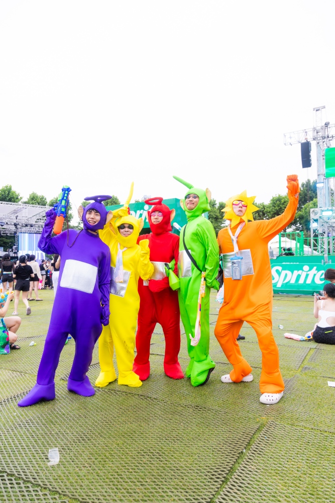 waterbomb seoul fashion snap
