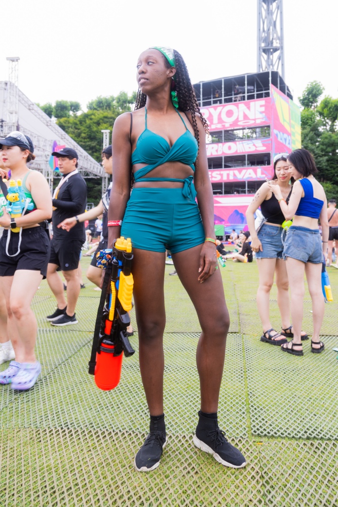 waterbomb seoul fashion snap