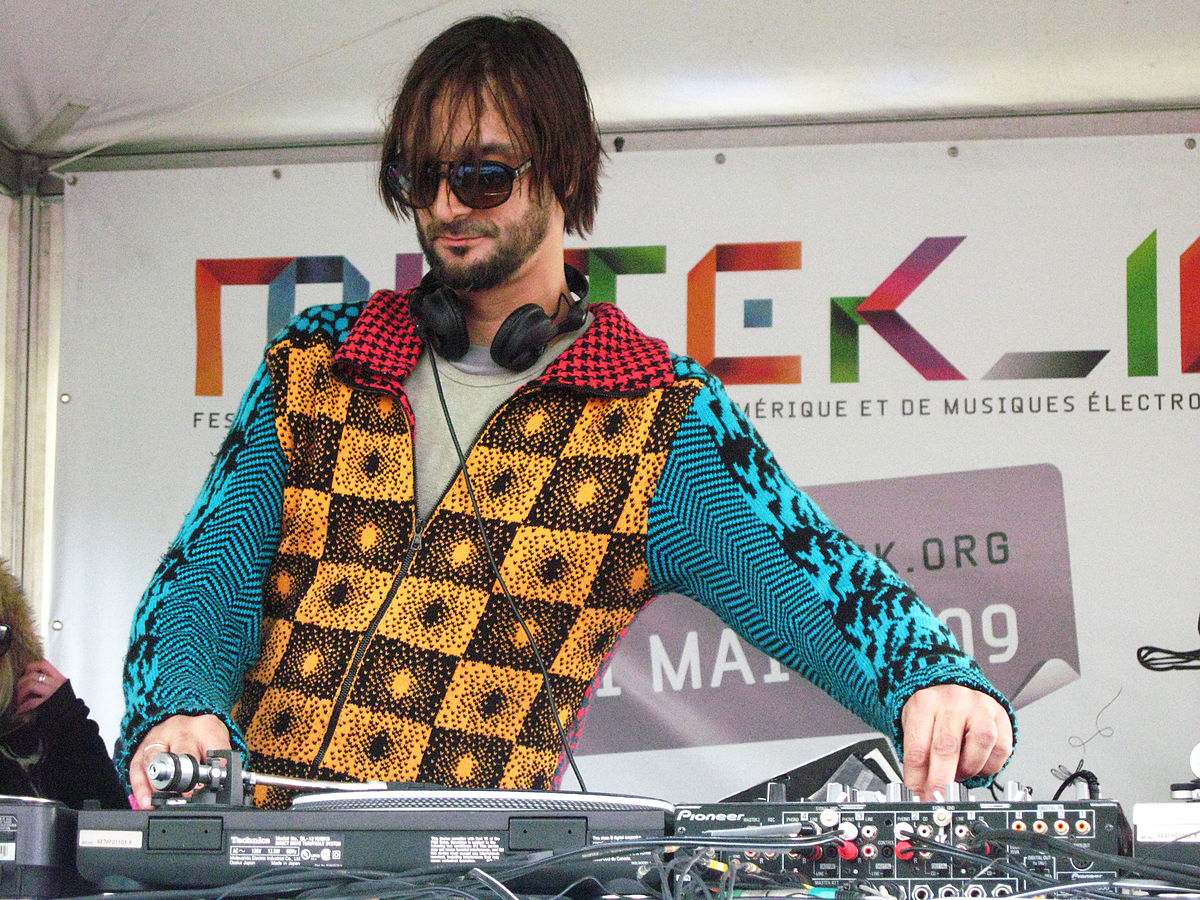 Ricardo Villalobos Alcachofa レコード Alcachofa by Villalobos (Album, Microhouse): Reviews