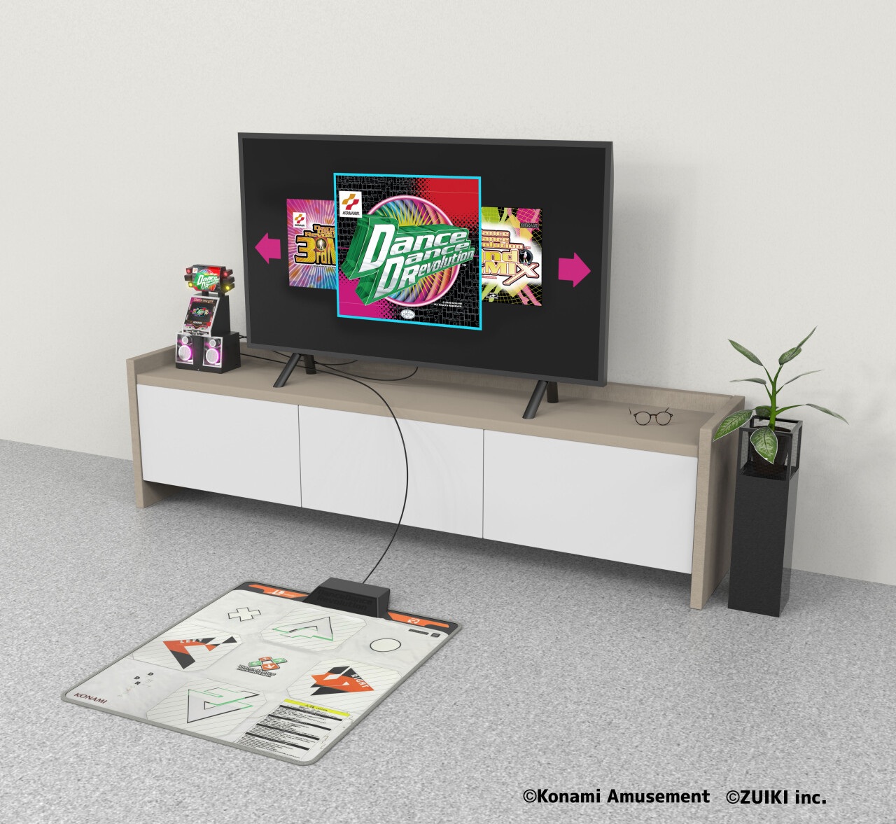 ダンレボが小さくなって登場！手で遊べる「DanceDanceRevolution