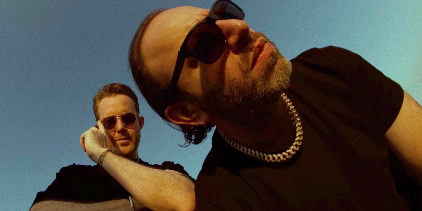 chaseandstatus.jpg