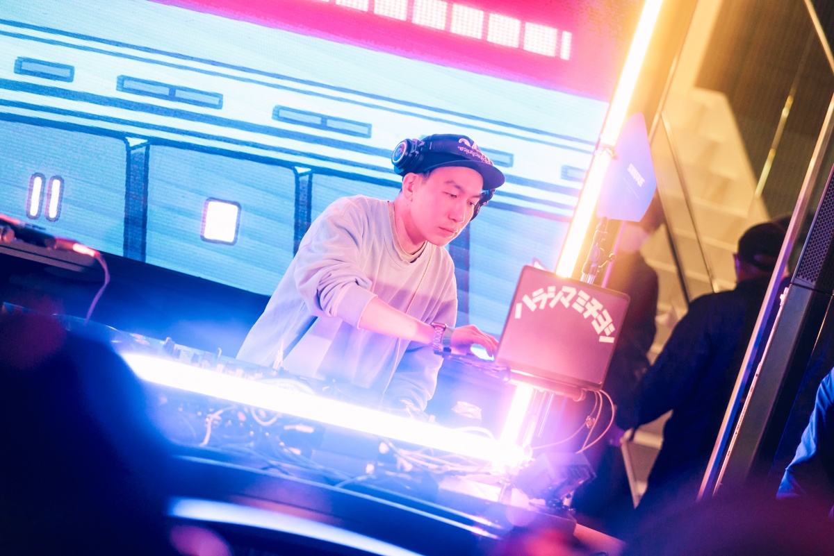 銀座発・音楽で体感する“ひと目惚れ”。glo™ × Hypebeastが仕掛けた一夜 